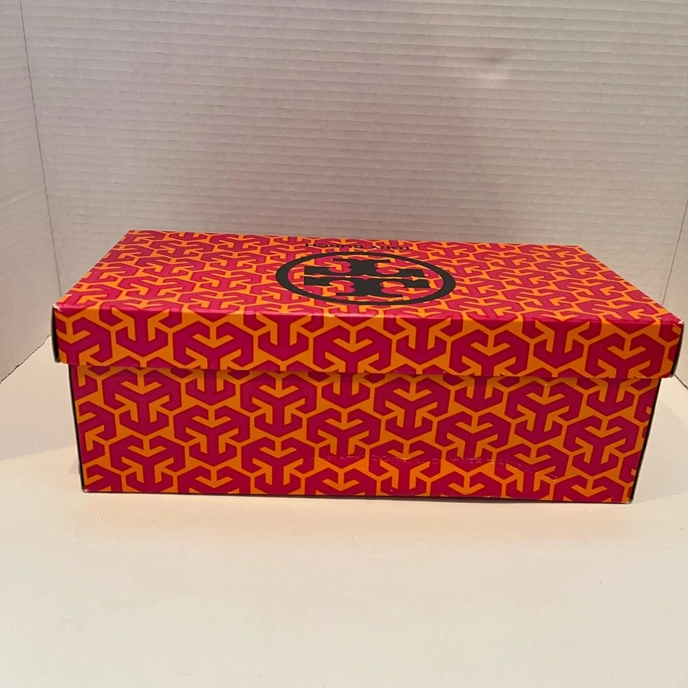 Tory Burch empty shoe box from Reva shoes size 8. Listing is for empty box only